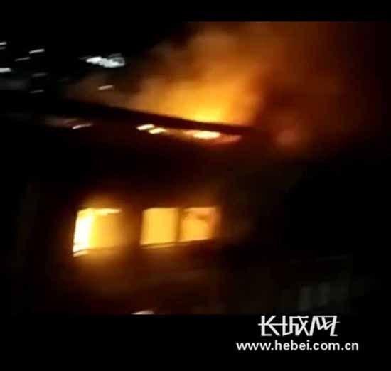 點擊圖片翻到下一頁>>